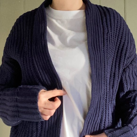 LAST DAY!  LILY LOVES Size medium (fits 8-12) Navy Blue Heavy ribbed Cardigan - Picture 6 of 9